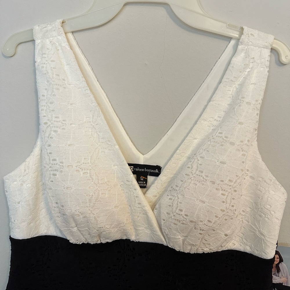 Valerie Bertinelli White Lace Dress